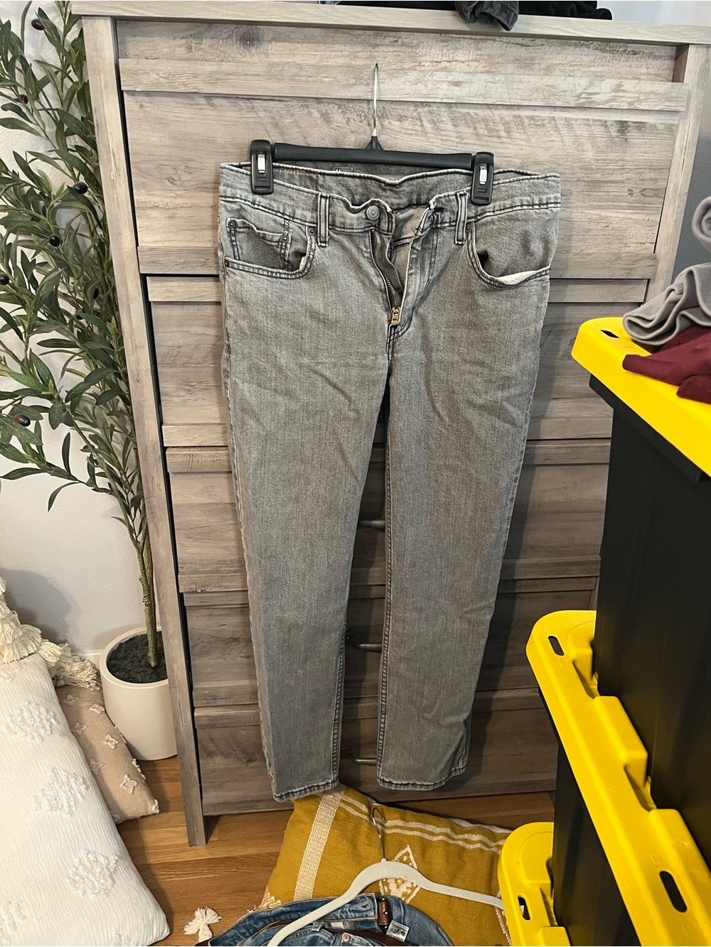 Levi's Men's Slim Gray Jeans - Modern Slim Cut